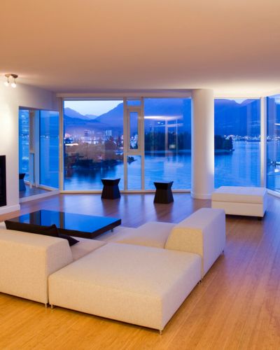 360 Blue | Luxury Vacation Rentals on the Emerald Coast | Home Page - High-End Penthouse Rentals